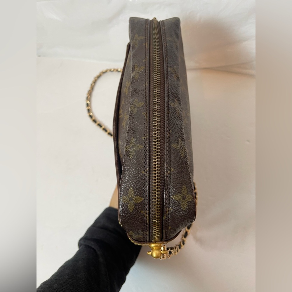 Vintage Louis Vuitton Compiègne 23 converted into a shoulder bag. - Picture 2 of 14